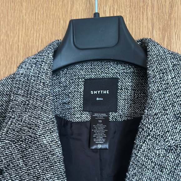 Smythe Black and White Tweed Blazer - Picture 3 of 4